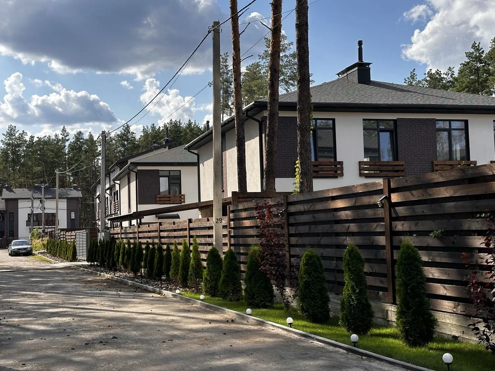 Дуплекс з частковим ремонтом.Газ.Центральні комунікації