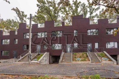 Продажа дома (таунхауса) терасой на крыше, Буча, Бомбоубежищ