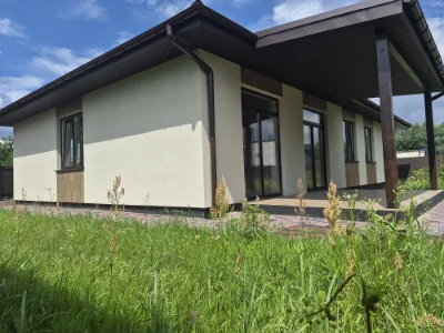 Продам власний  будинок у Лісовій Бучі без комісії, з мініма