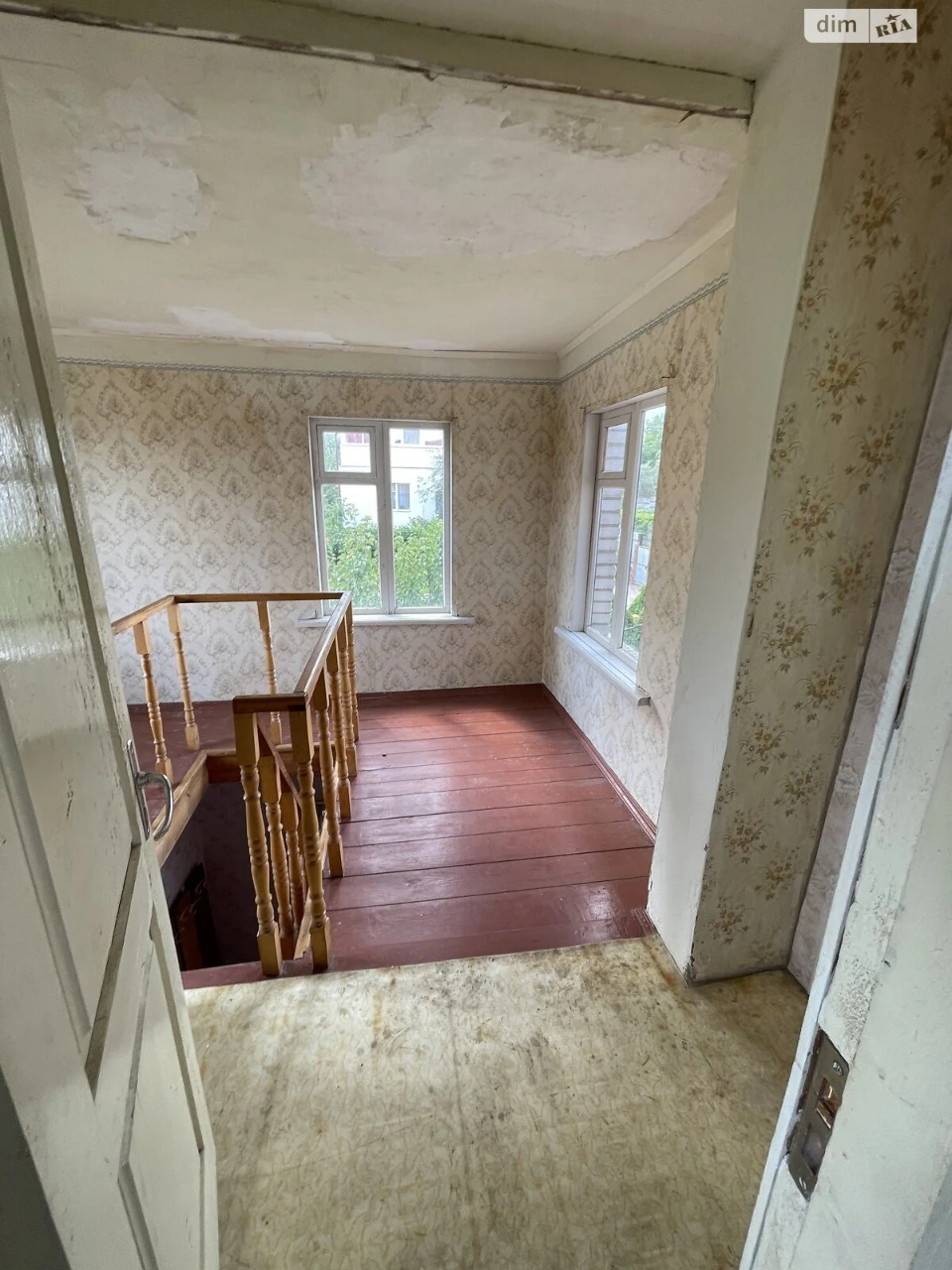 Продаж Дім