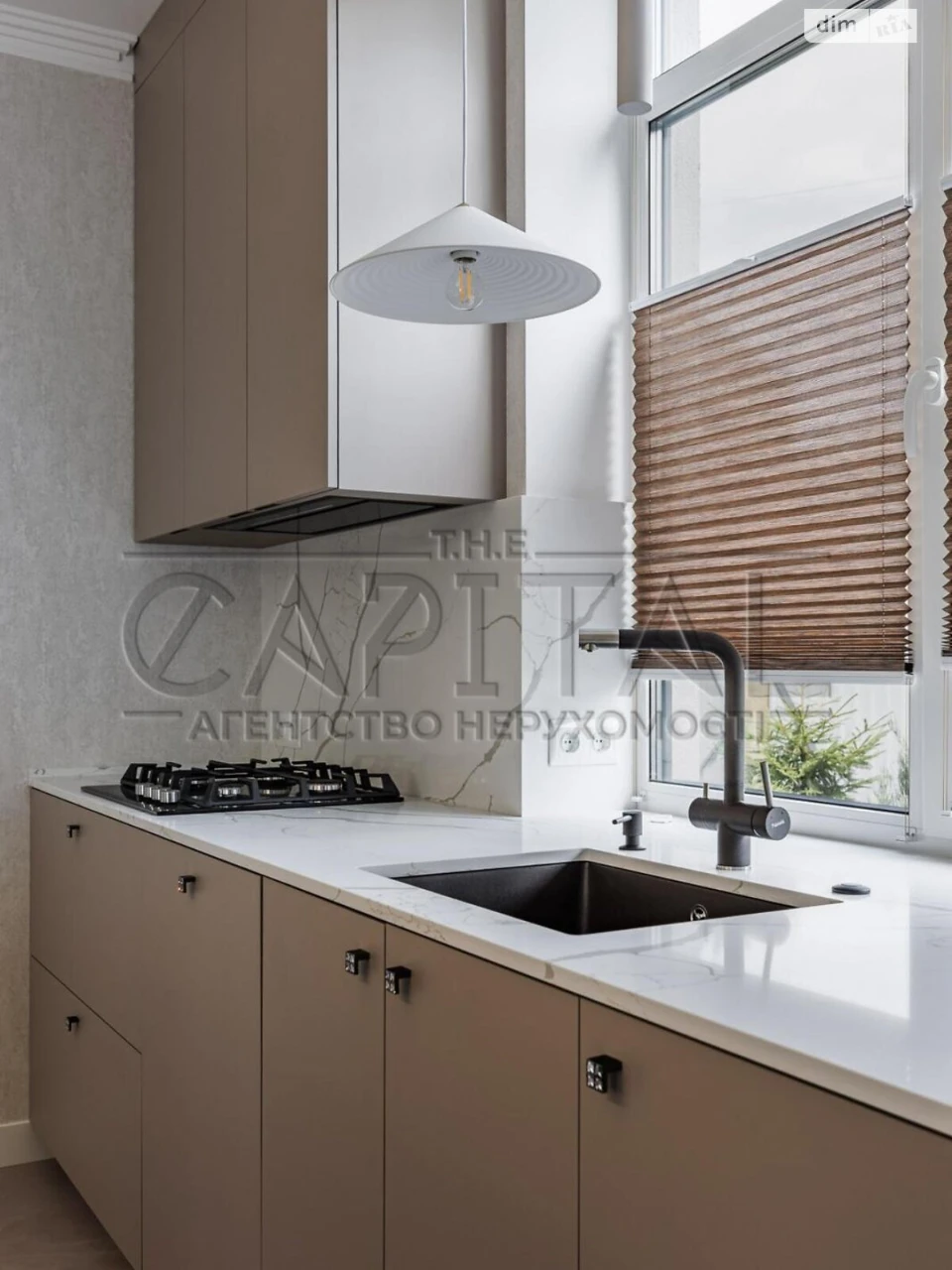 Продаж Дім