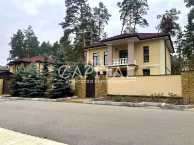 Будинок. Буча, Патріотів вул.