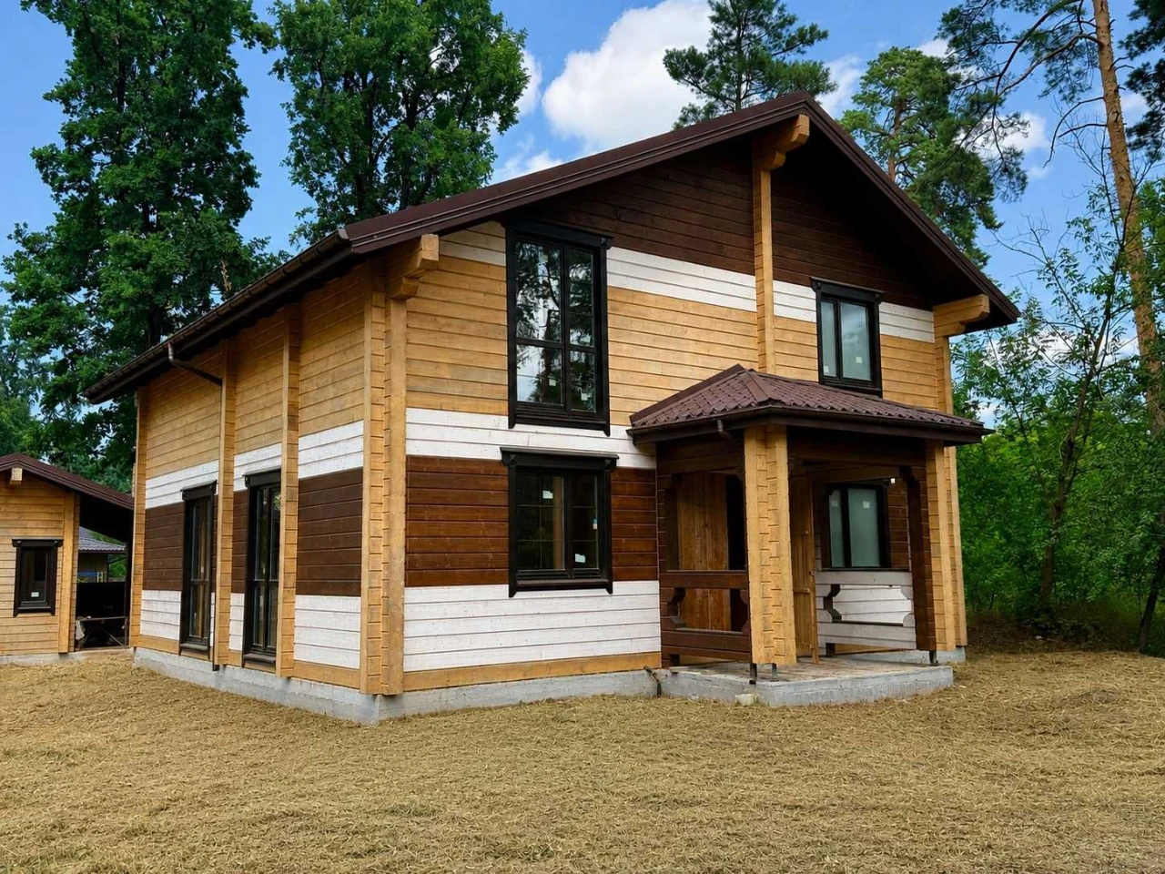Будинок зі зрубу в Лісовій Бучі | 185 м² | Сауна | Біля сосн