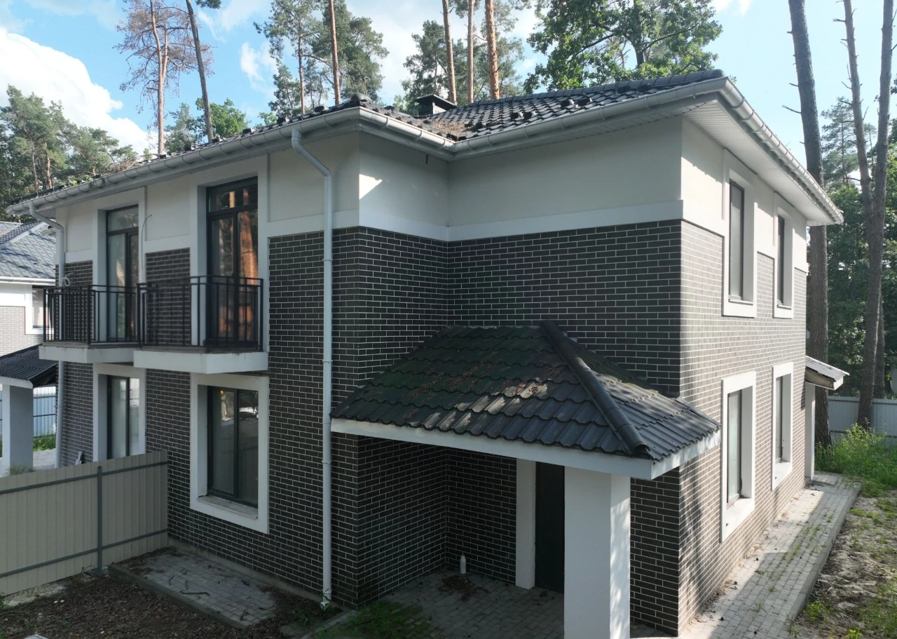Продам двоповерховий дуплекс. Лісова Буча