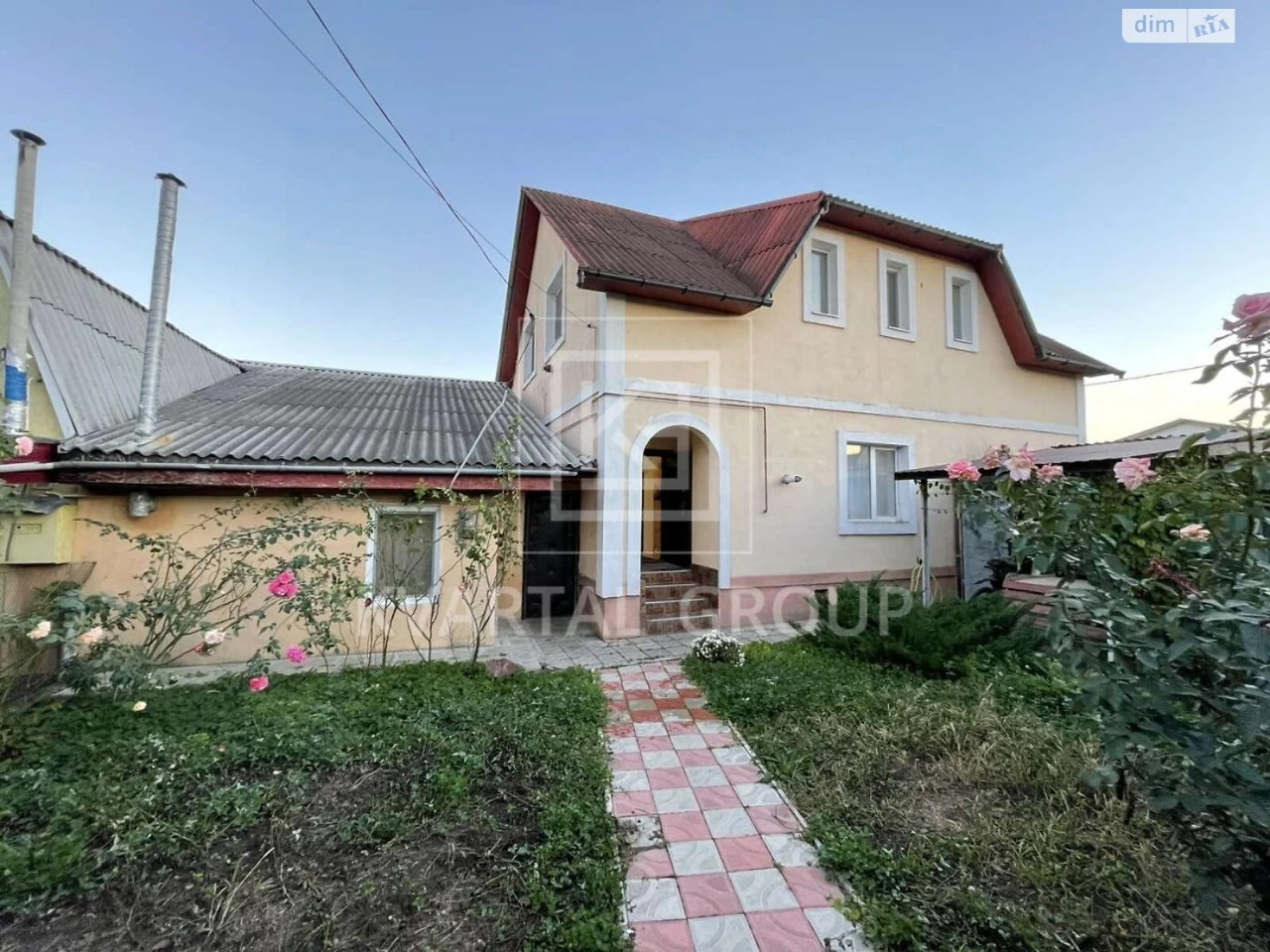 Продаж Дім