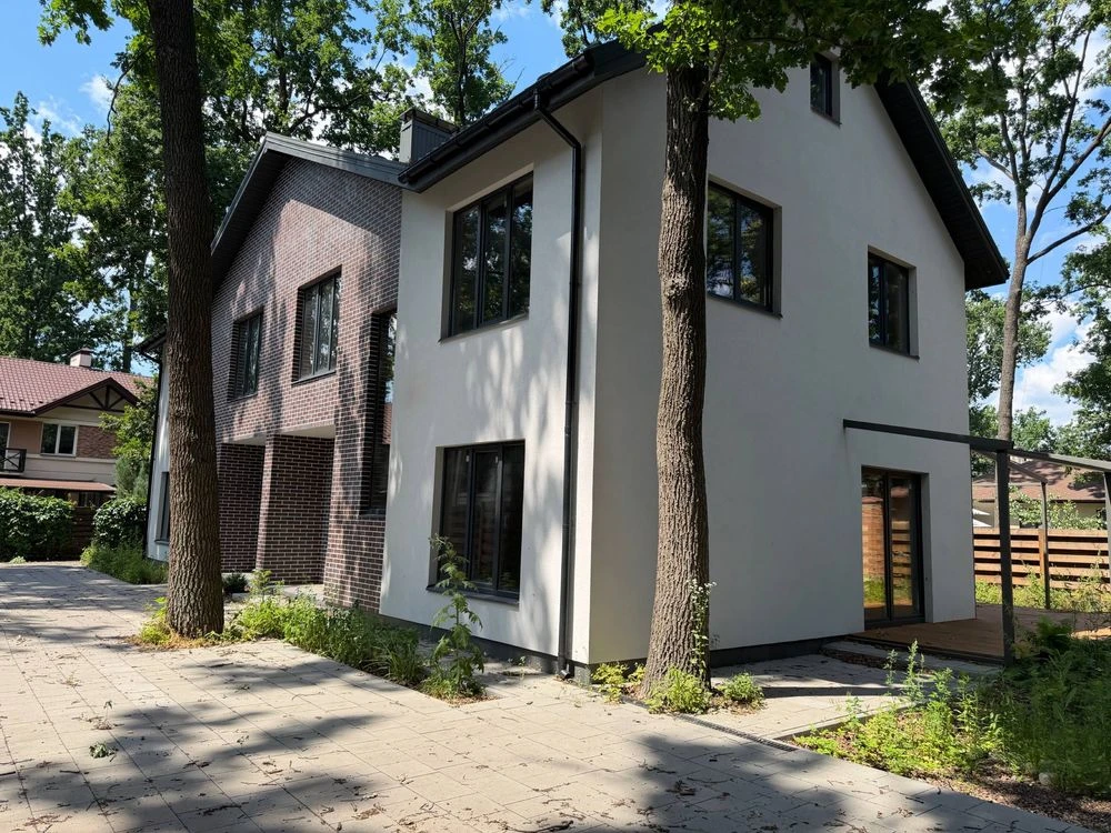 Продаж Дуплекса . Центральна частина Бучі!
