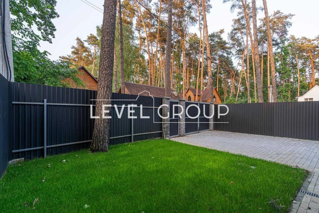 Продається дуплекс 129 м² з преміальним ремонтом і технікою