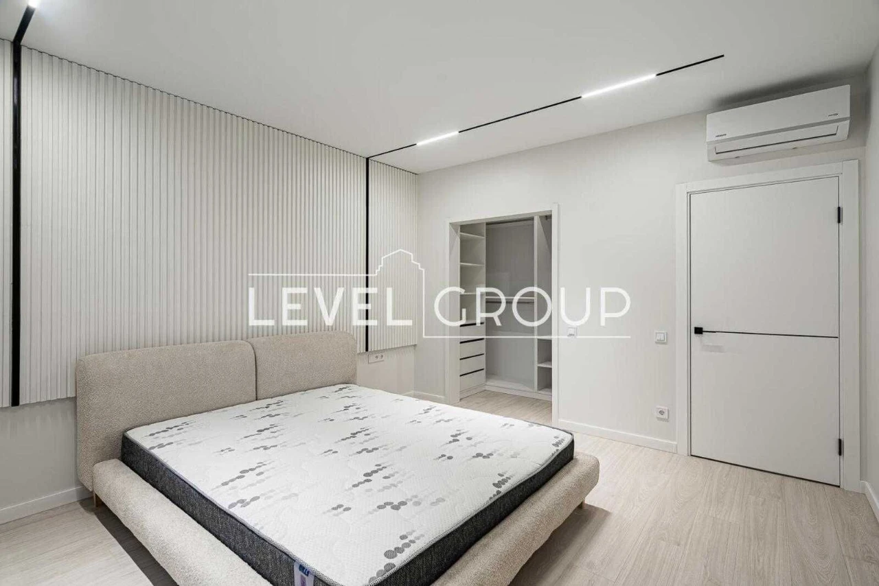 Продається дуплекс 129 м² з преміальним ремонтом і технікою