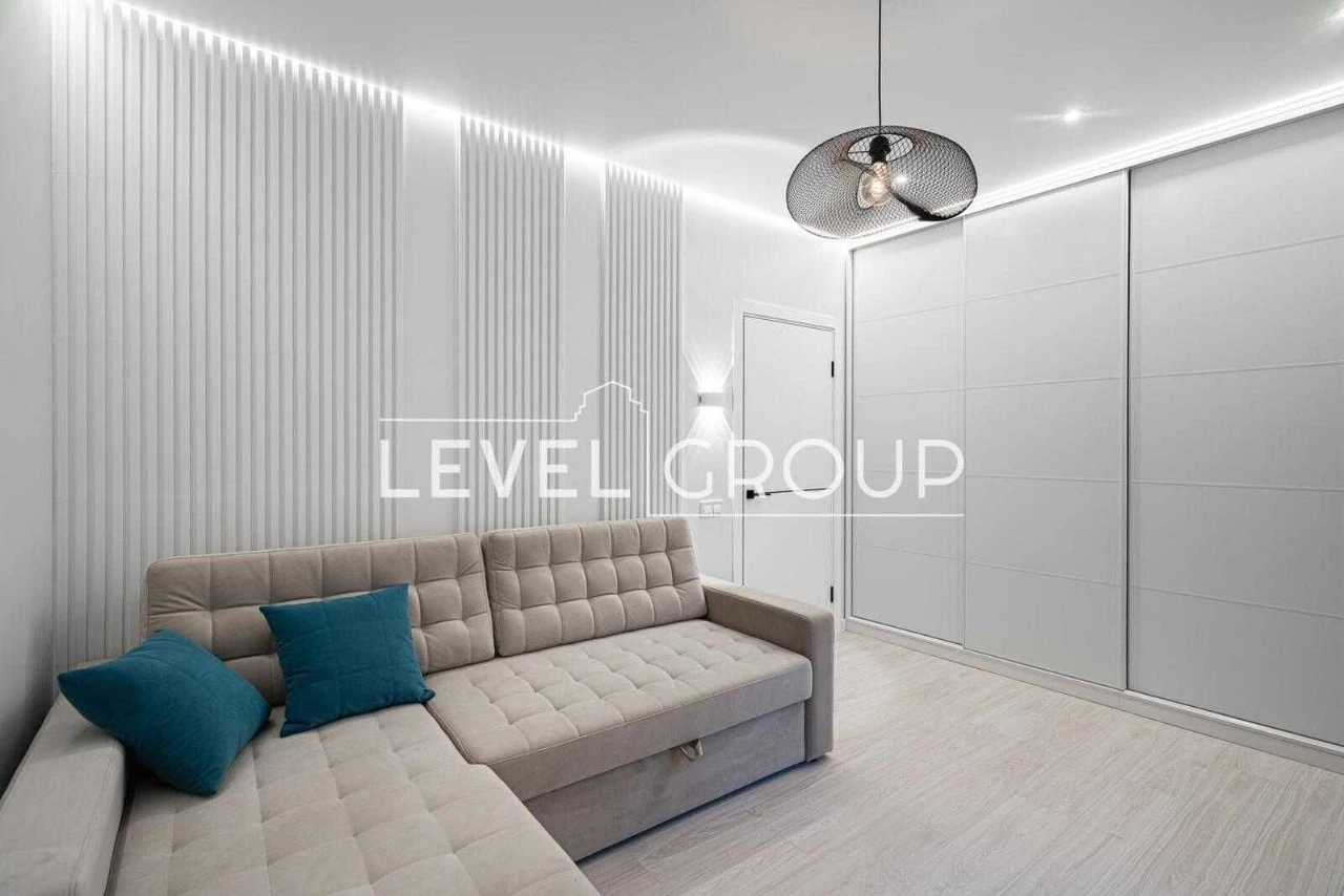 Продається дуплекс 129 м² з преміальним ремонтом і технікою