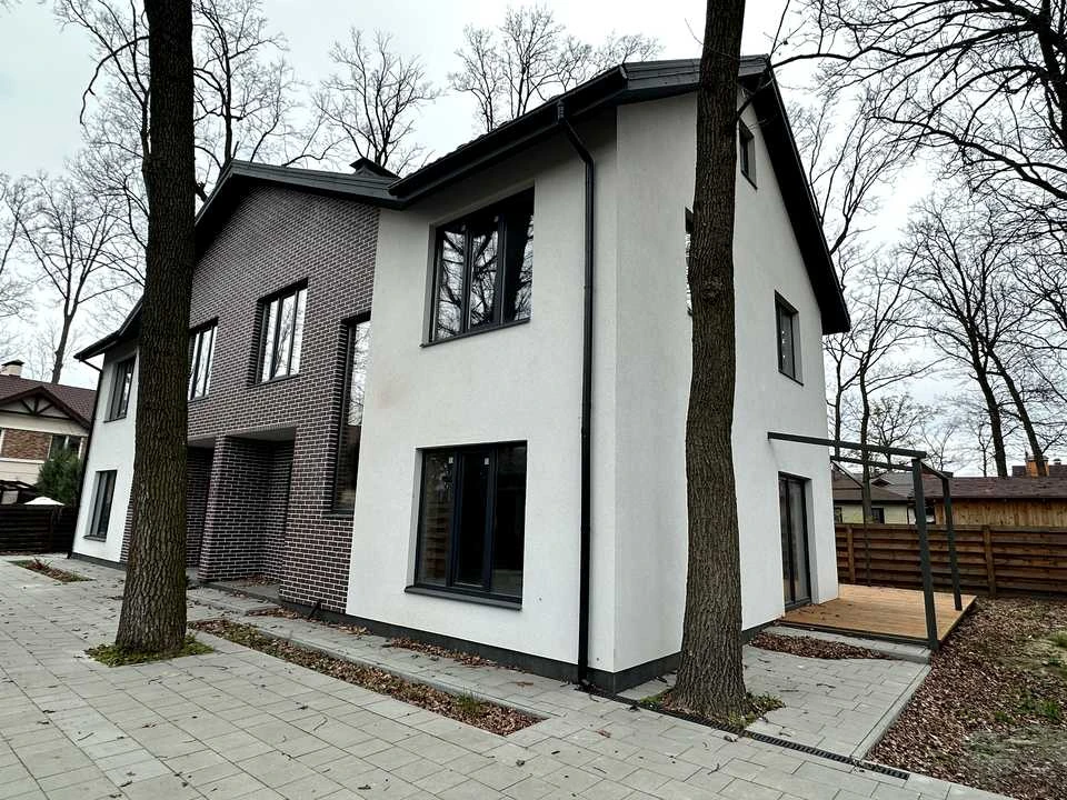 Будинок. Буча, Марії Зерової вул. (Мічуріна)