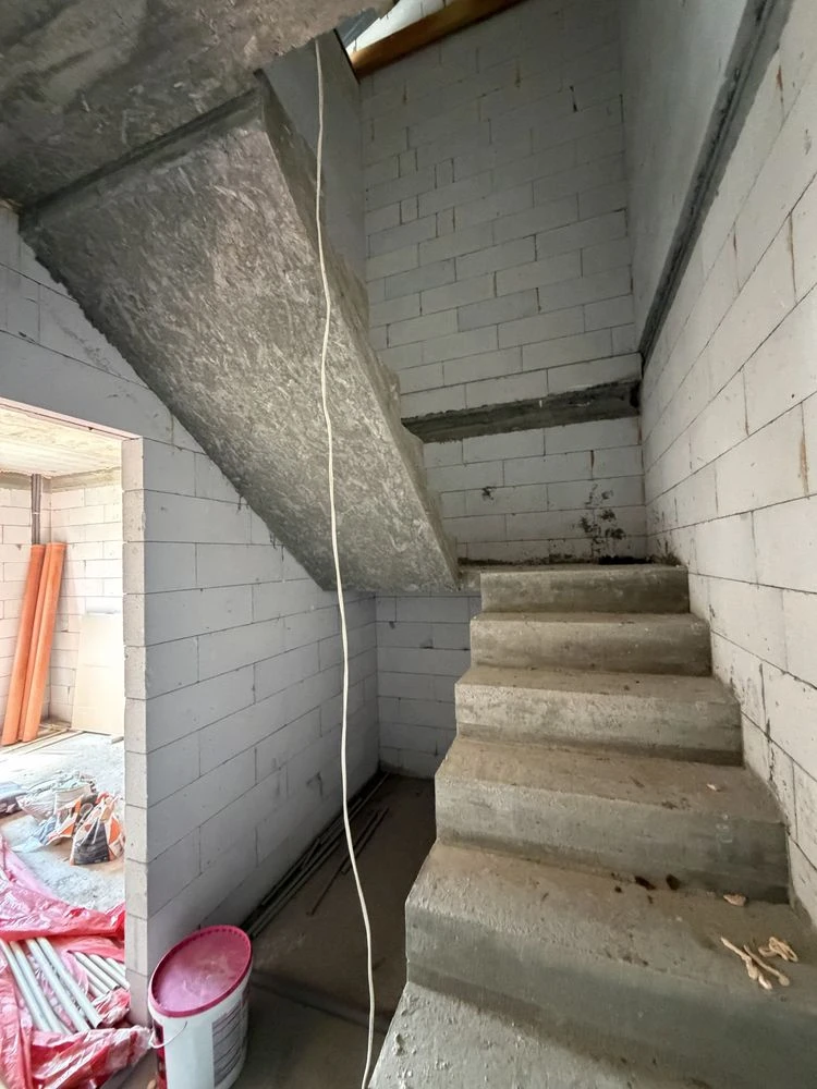 продам дуплекс в Бучі, топ локація , 95 м2, 2.6 сотки
