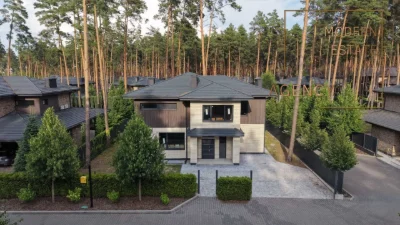 Будинок Буча лісова 217 м2 11 соток Розтермінування котеджне