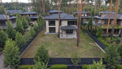 Будинок Буча лісова 217 м2 11 соток Розтермінування котеджне