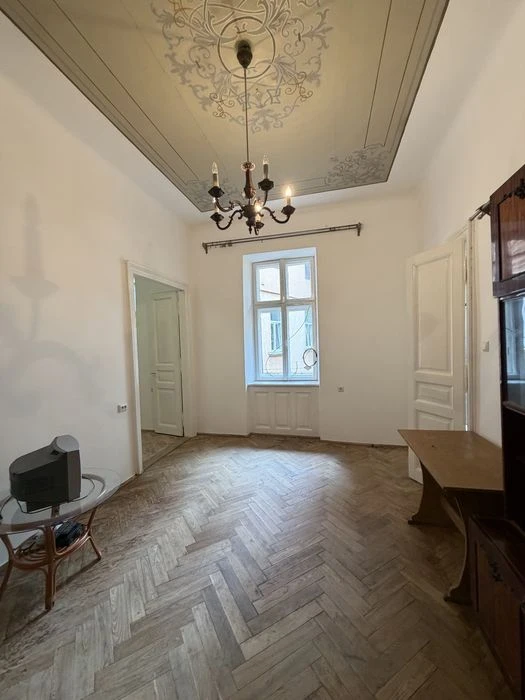 Продажа квартир в центре Львова ул. Туган-Барановского