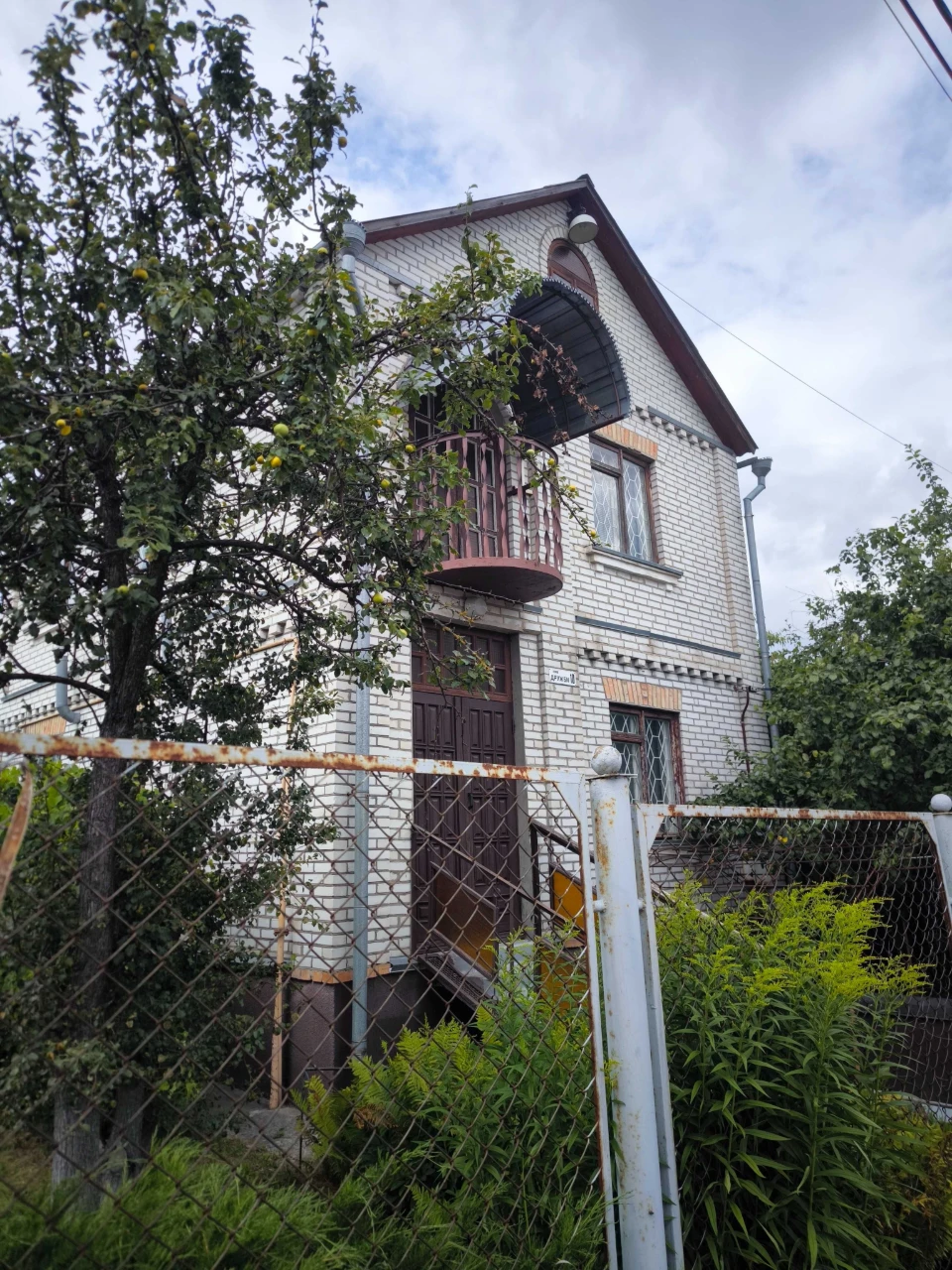 Продаж добротного цегляного будинку 130 м² в Бучі недалеко в