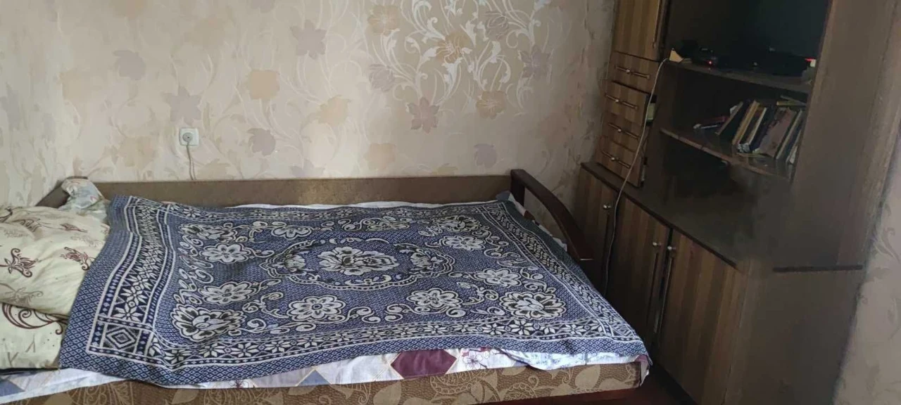 Продаж двох будинків. Опалення - ГАЗ. Мансарда. Ремонт. 12 с