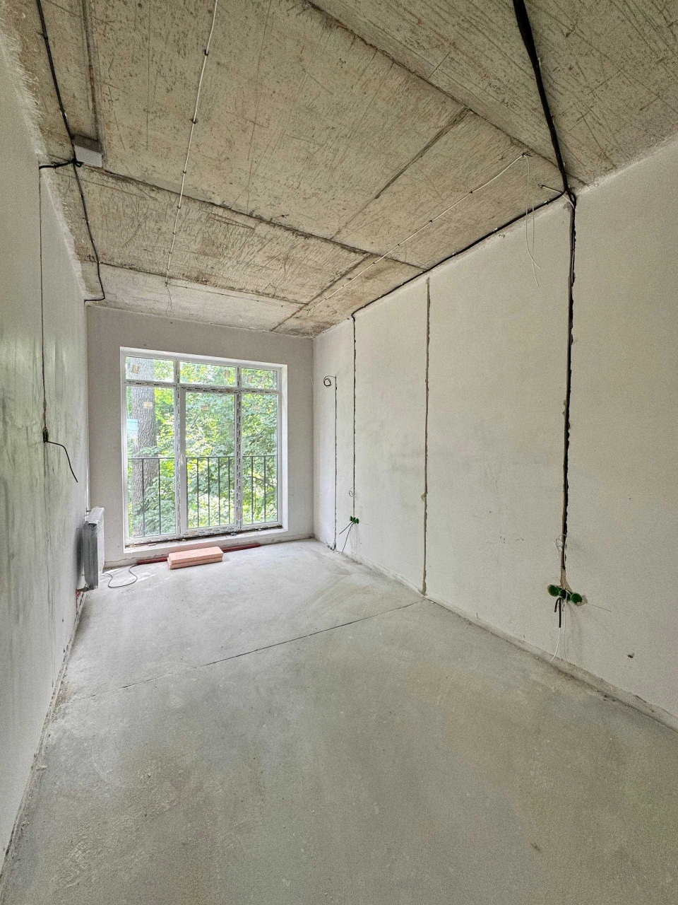 Продаж сучасного таунхауса з терасою на даху в Бучі