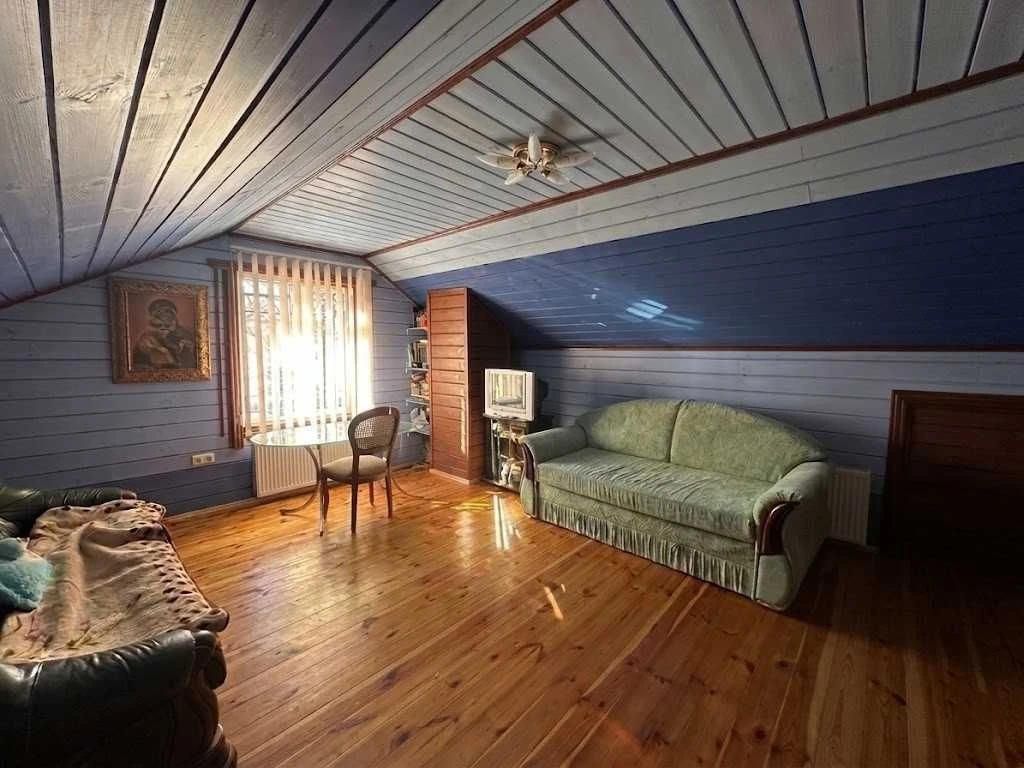 Продаж будинку 166м². Меблі. Техніка. 3 спальні. Ремонт. Сау