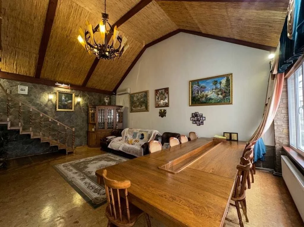 Продаж будинку 166м². Меблі. Техніка. 3 спальні. Ремонт. Сау