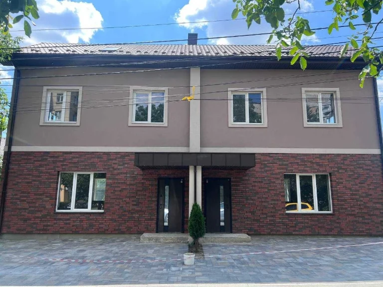 Продаж дуплексу в Бучі з центральними комунікаціями та газом