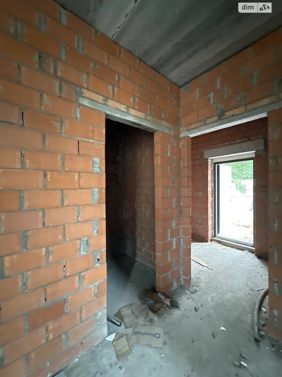 Продаж Таунхаус
