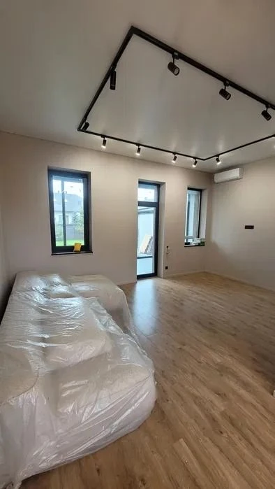 Продаж сучасного таунхауса 145 м² у Бучі | Власний двір