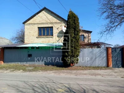 Будинок. Буча, Південна