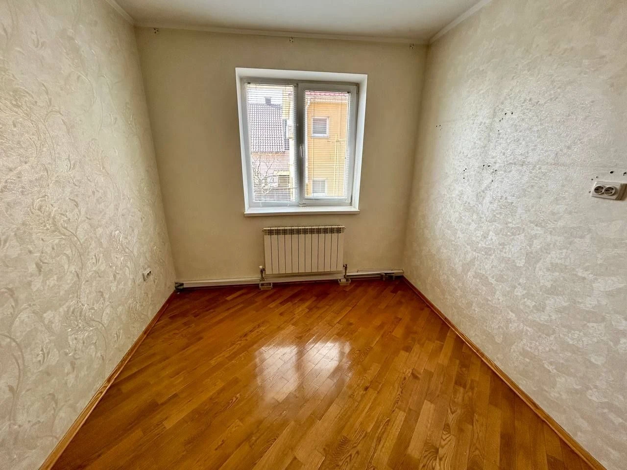 Будинок в Бучі. З гостьовим будинком! Ділянка 8,5 соток. Цен