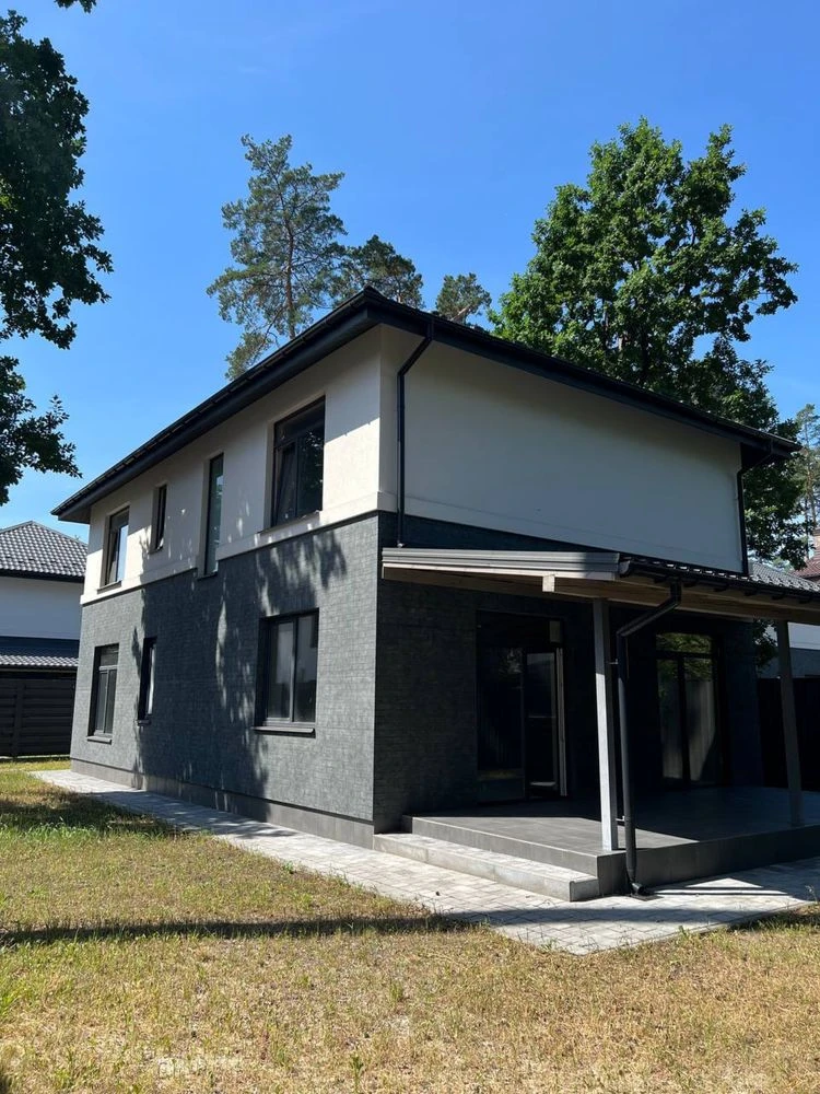 Продаж будинку 150 м² у Бучі! 4 спальні, закрита територія,