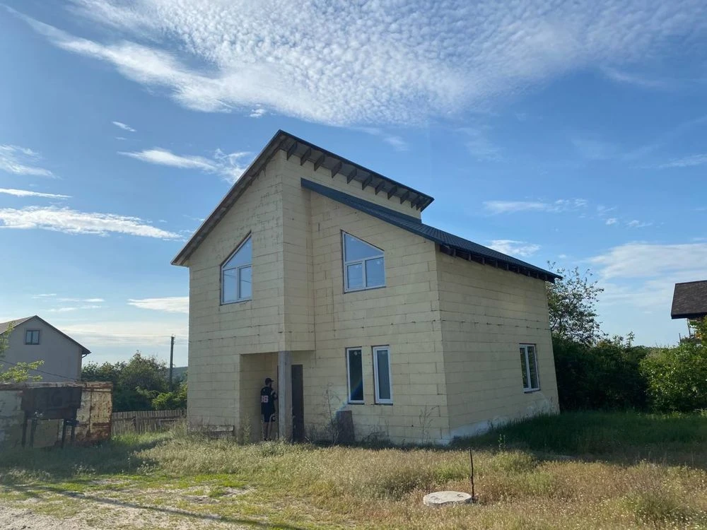 Будинок у Бучі. Можливе розтермінування. Мінімальне оформлен