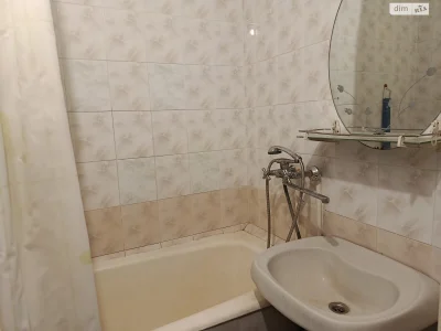 Продаж Квартира Троєщина