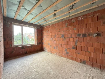 Таунхаус в центрі Бучі! Газ! Єоселя!