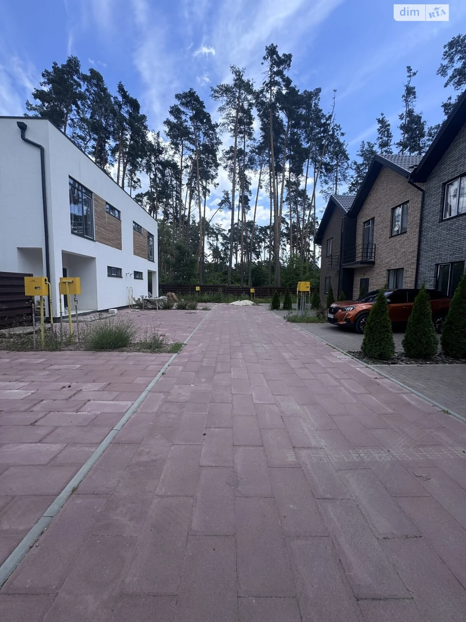 Продаж Дуплекс