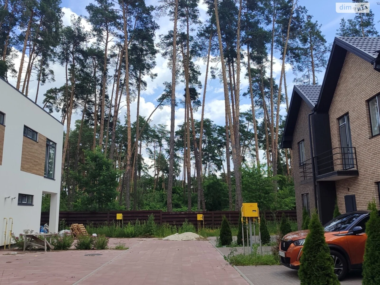 Продаж Дуплекс
