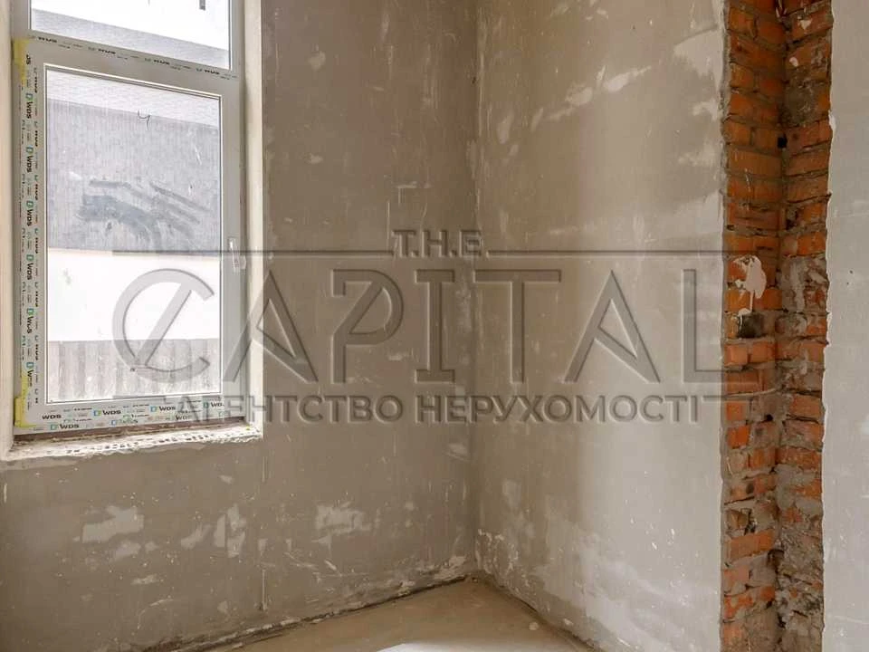 Будинок. Буча,