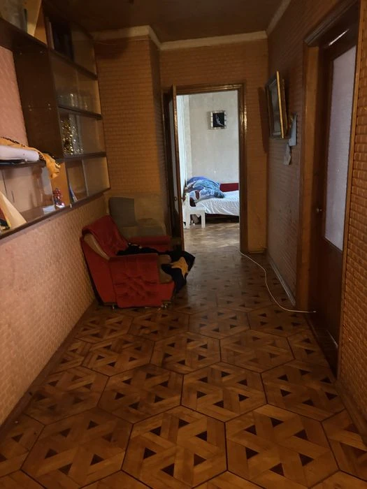 Продаж 3 к кв, метро Олексіівська
