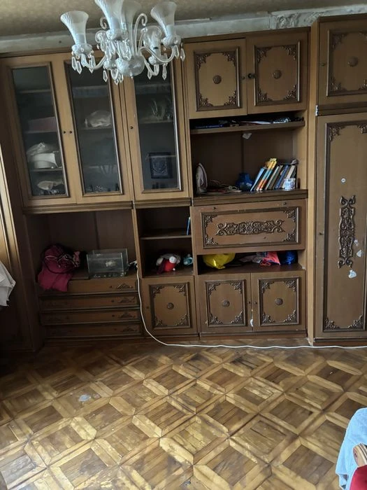 Продаж 3 к кв, метро Олексіівська