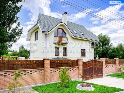 Продаж Дім