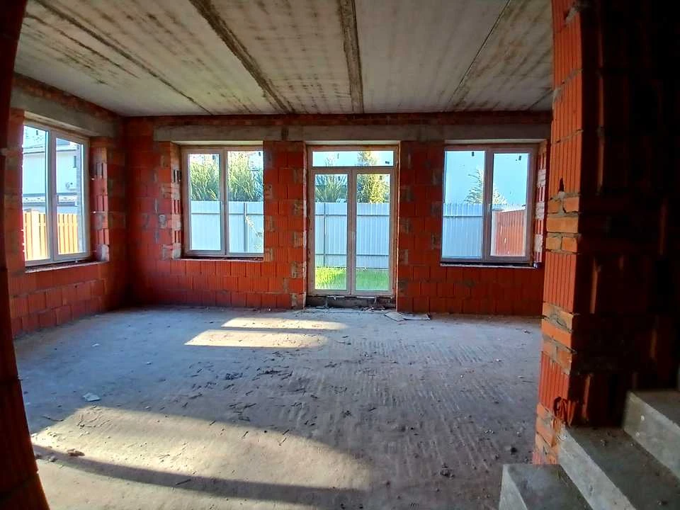 Будинок. Буча, Івана Карпенка-Карого вул. (Некрасова)