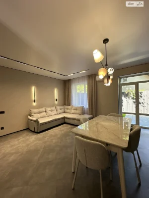 Продаж Таунхаус