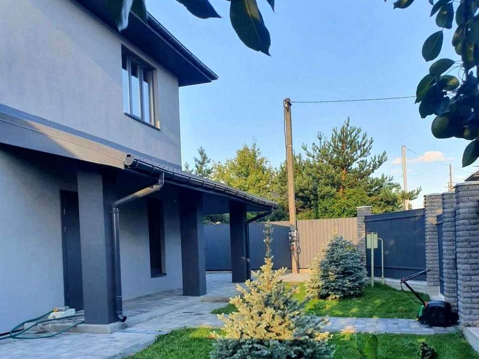 Будинок. Буча, Василя Стуса вул.