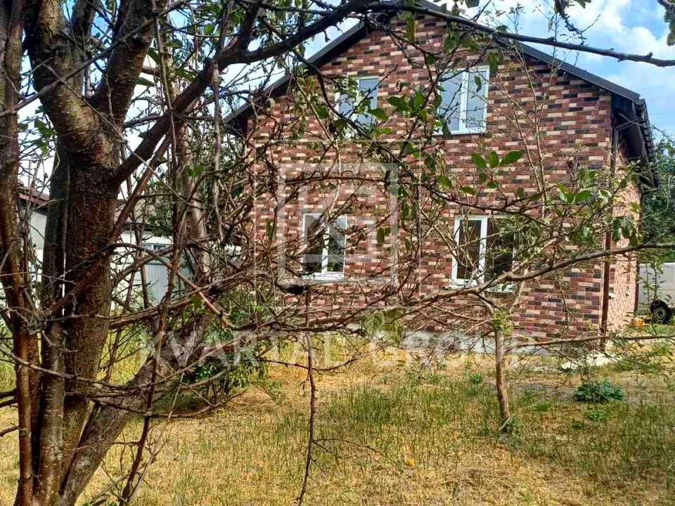 Будинок. Буча, КВІТКОВА