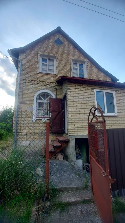 ТОП Продаж двоповерхового будинку в Бучі
