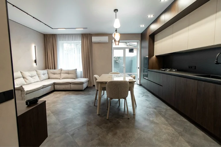 Таунхаус з реионтом 150 м² у КМ «Мюнхен», Буча.