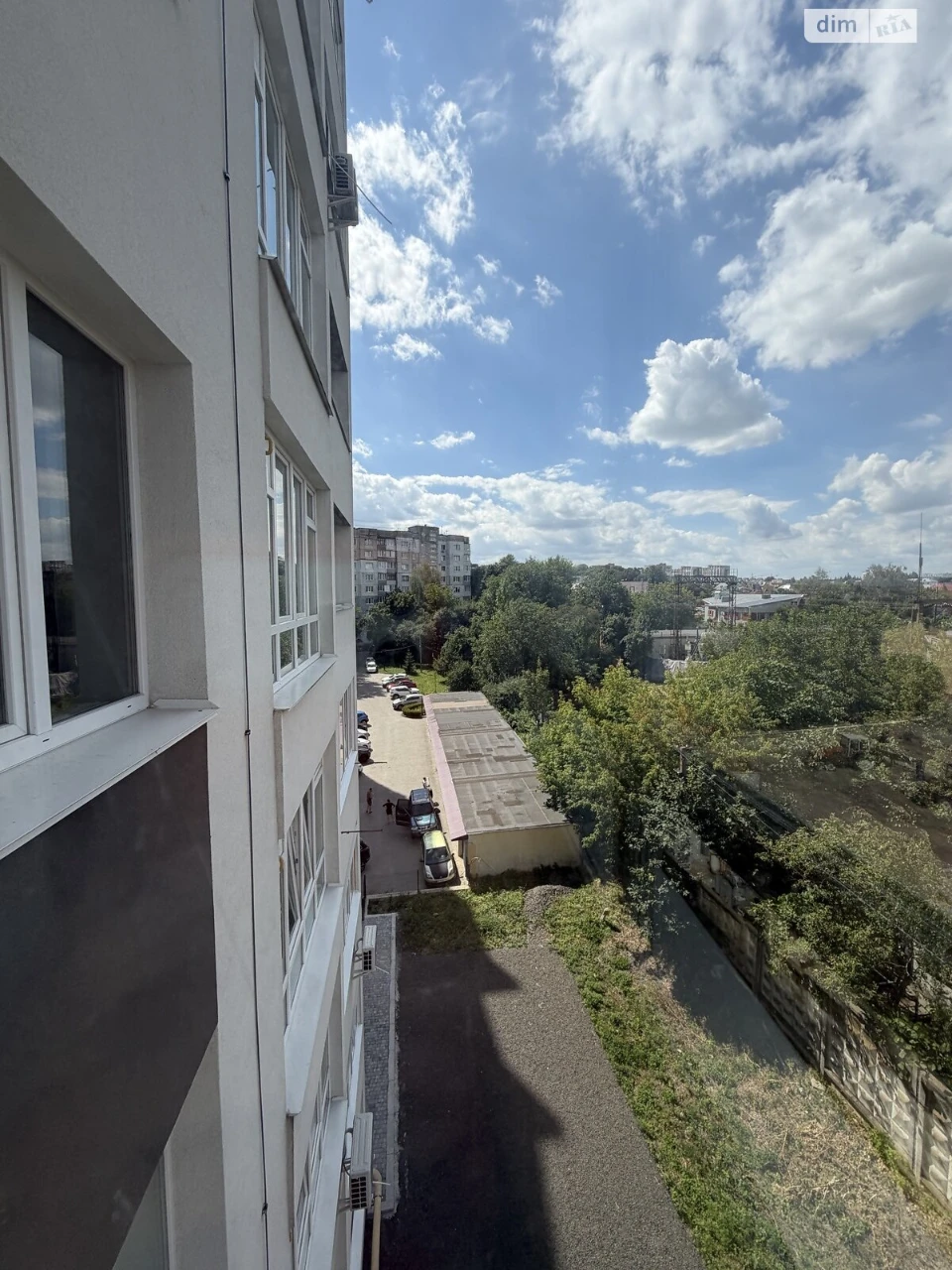 Продаж Квартира Виставка