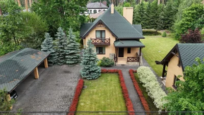 Продаж будинку з власним озером на 30 сотках у Лісовій Бучі