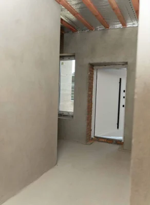 Будинок із цегли.Газ.Центральні комунікаціі
