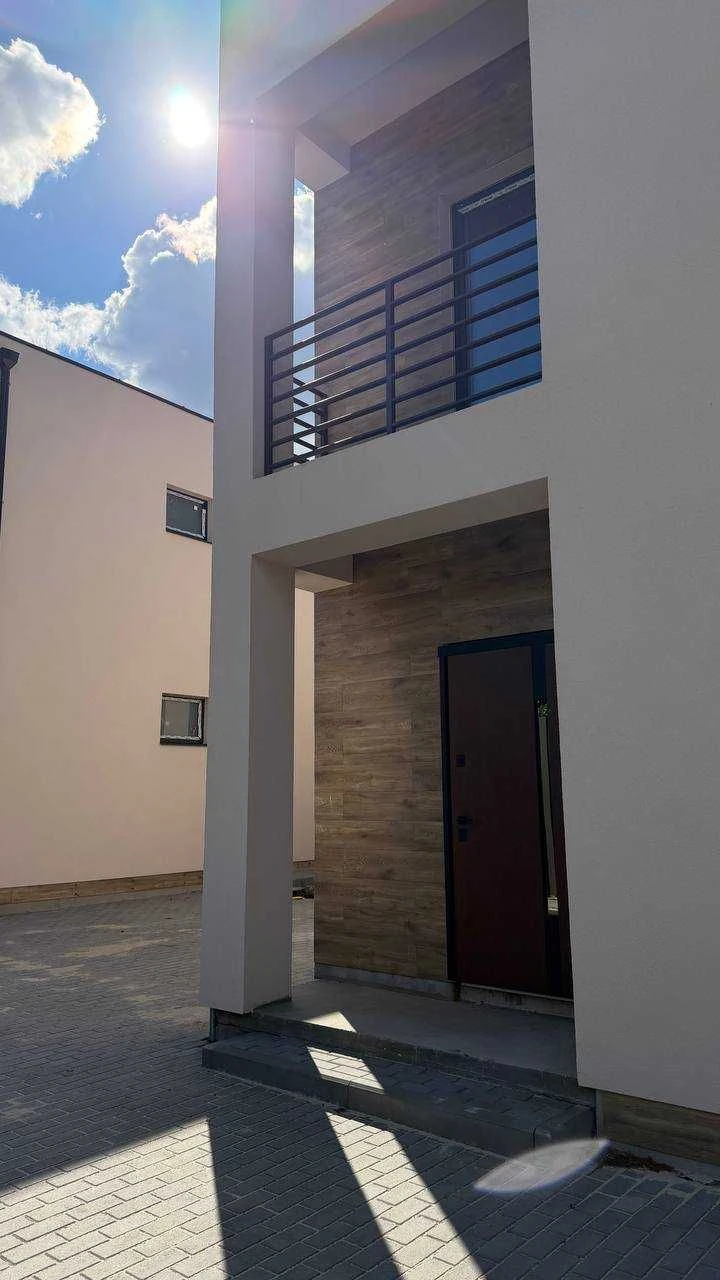 Дуплекс у центральній частині Бучі | 110 м² | 2,5 сотки