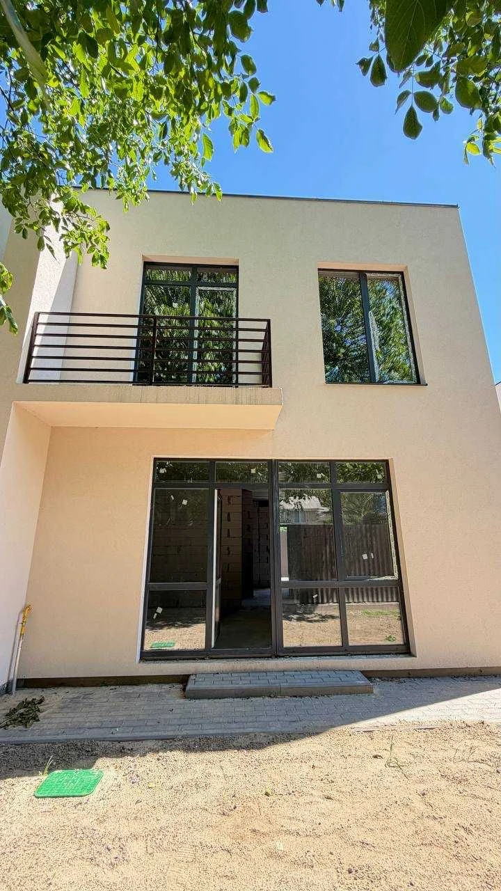 Дуплекс у центральній частині Бучі | 110 м² | 2,5 сотки