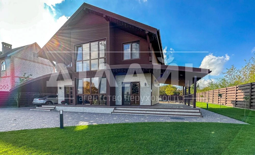 New fabulous house of VIP class on V.Luga, 115 m2, 3 bedrooms
